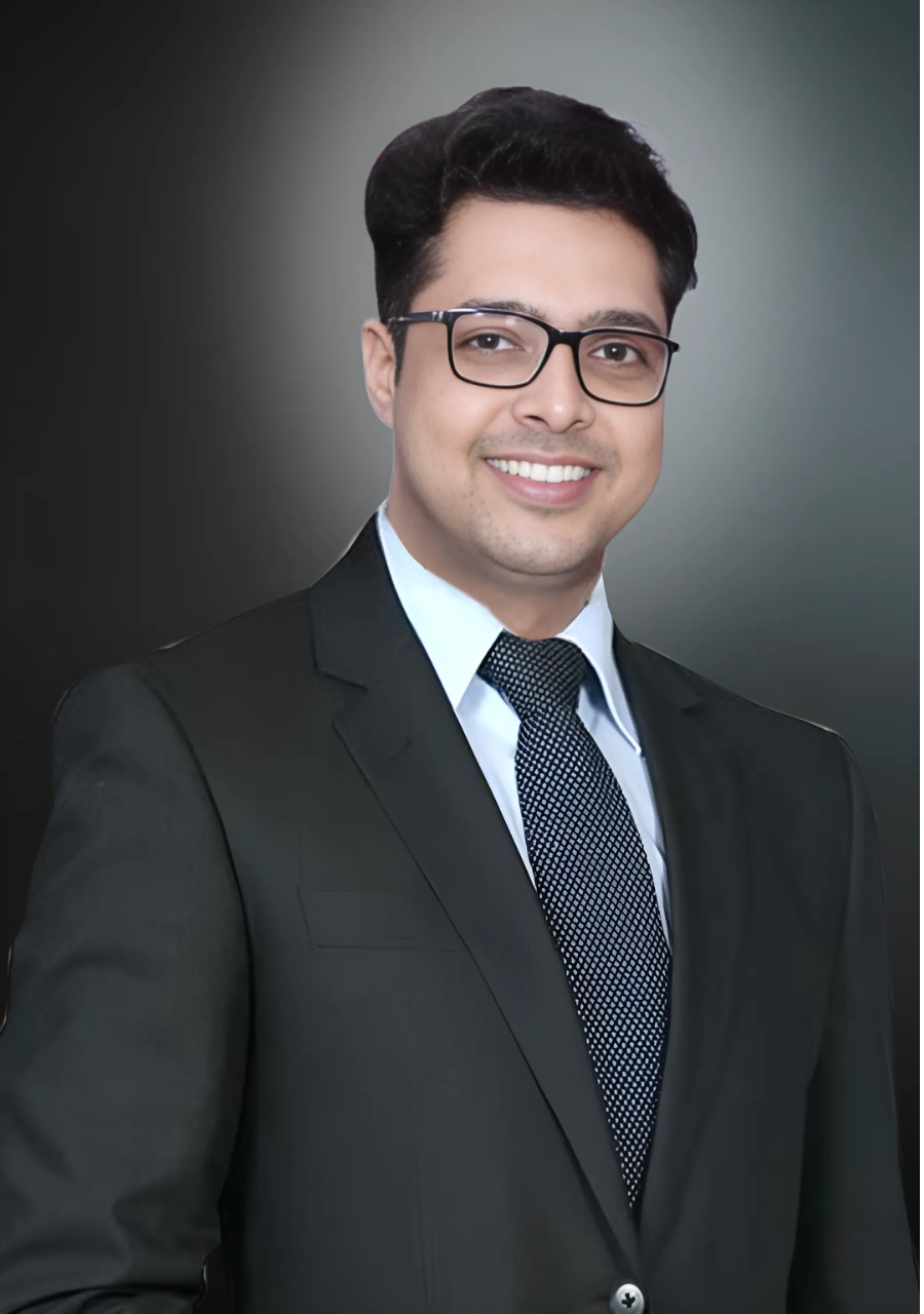 Dr. Akash Yadav - Oculoplastic Surgeon in Pune